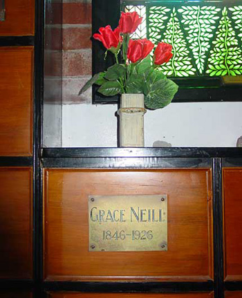 Plaque dedicated to Grace Neill.