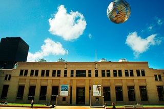 The City Gallery building, Civic Square. 