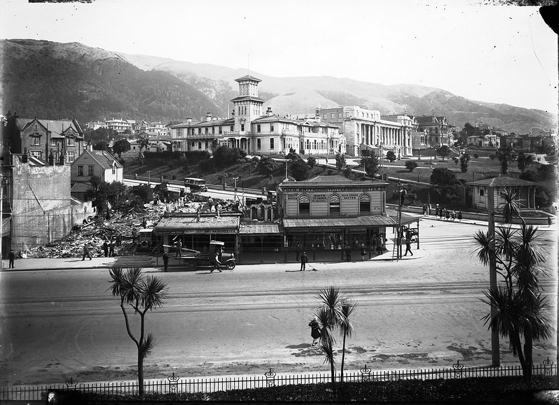Cnr of Bowen St and Lambton Quay circa 1929