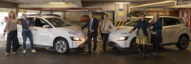 New EV fleet with (l-r) CEO Barbara McKerrow, Cr Condie, Mayor Foster, Deputy Mayor Sarah Free, and Crs Foon and Pannett in Council car park