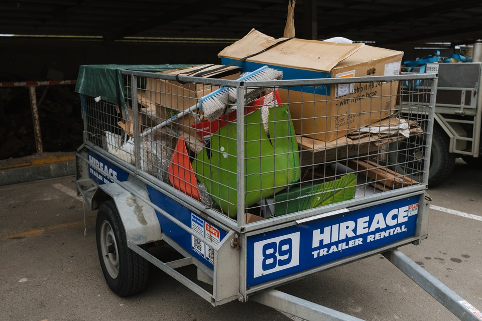 Trailer filled with rubbish destined for Southern Landfill