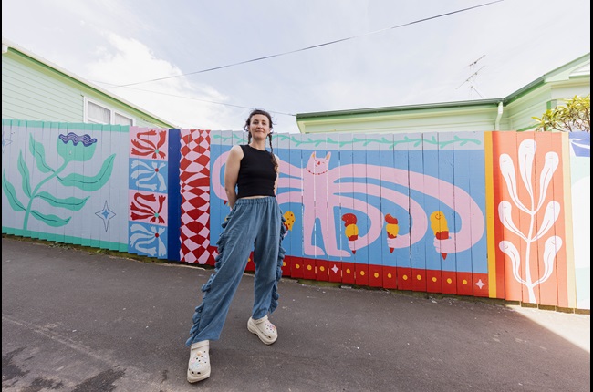 Mural brings students' imagination to life in Island Bay 