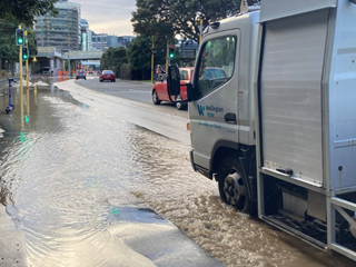 Leak on wellington street