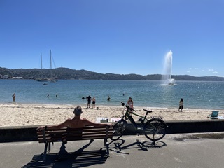 Oriental Bay on a sunny summer's day.