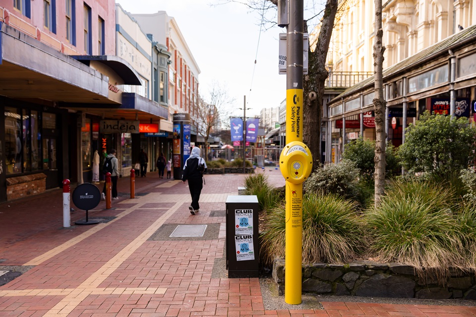 Safety Point on pole in Cuba Mall.