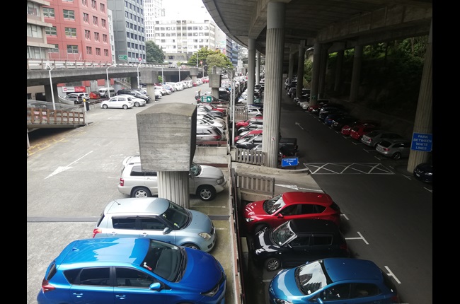 Early Christmas special brings free parking to CBD