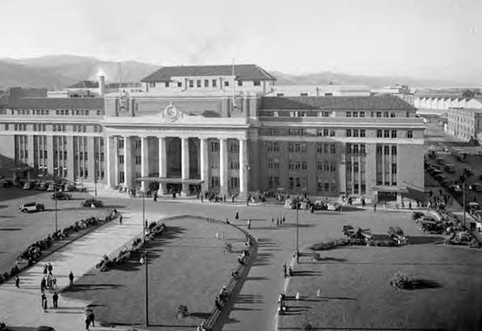 The just-completed Wellington Railway Station.