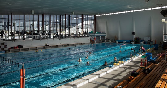 wellington community pool