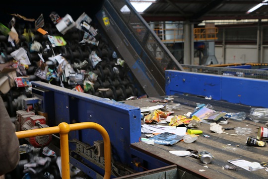 Wheelie bins, bags, crates and skips - Council rubbish bags - Wellington  City Council