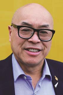 Current photo of Stuart Wong