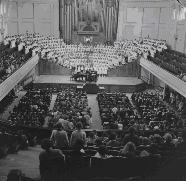 A school music festival in the Town Hall in 1955.