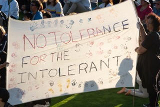 Image of banner at March 15 vigil at Basin Reserve 2019