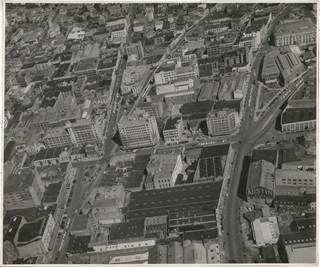 A black and white aerial view of Wellington.
